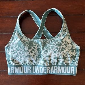 Under armour sports bra